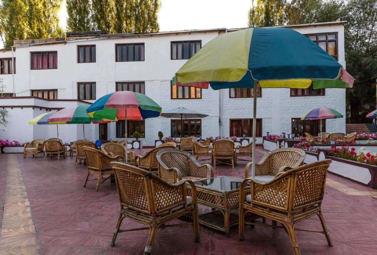 Hotel Asia Leh Ngoại thất bức ảnh