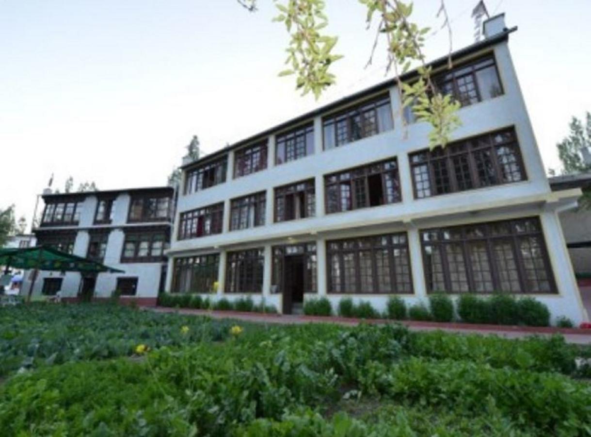 Hotel Asia Leh Ngoại thất bức ảnh